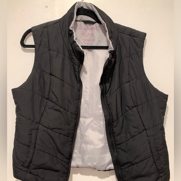 COPY - Women’s vest - Picture 1 of 3